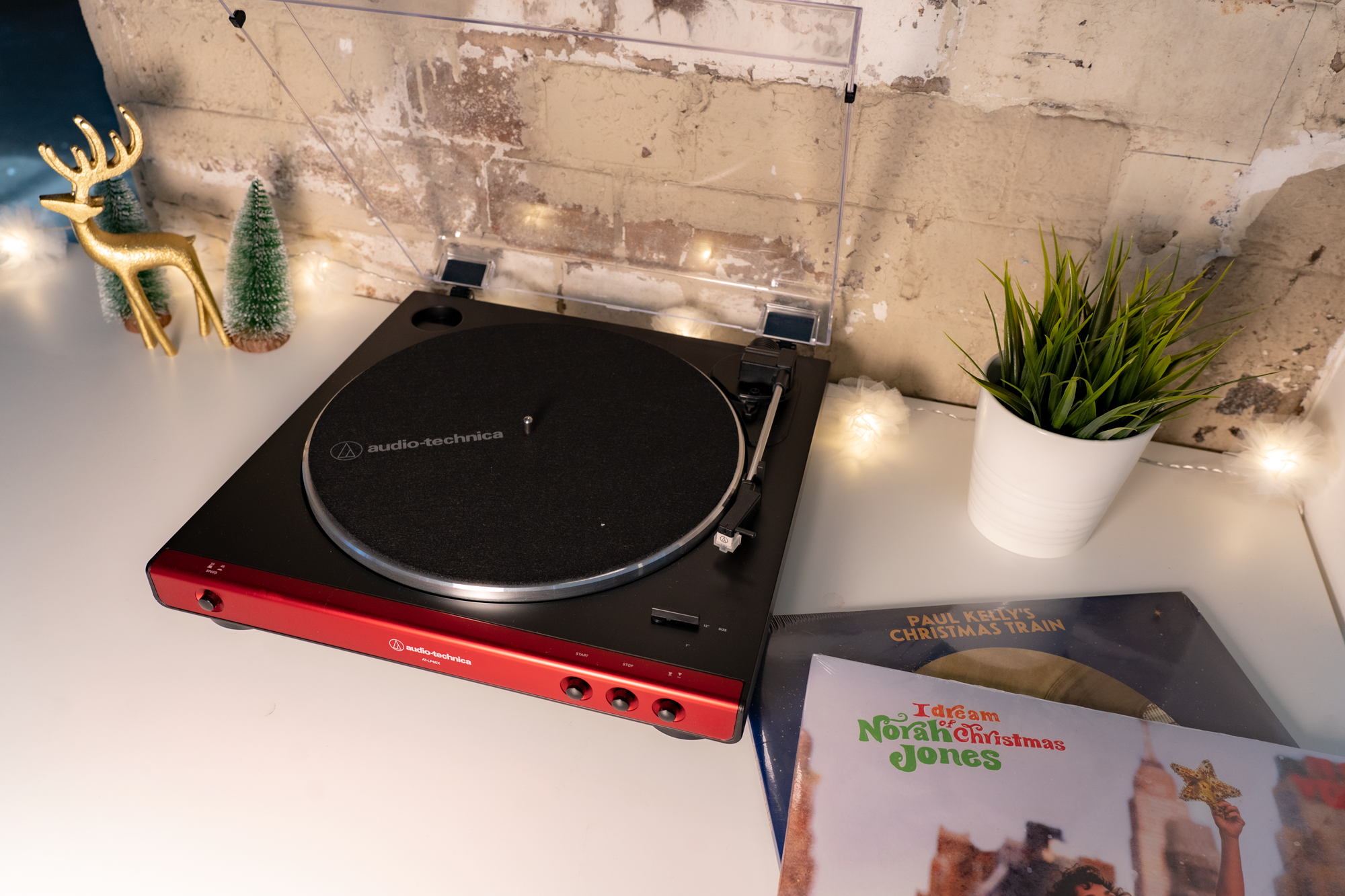 Win an AT-LP60xRD Turntable & Christmas Record Pack