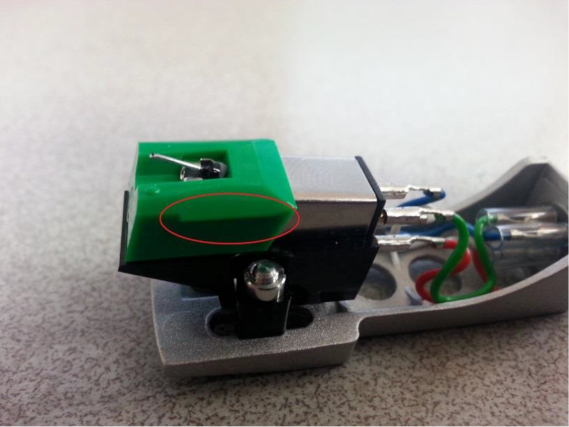 Audio Solutions Question of the Week: How Do I Replace the Stylus on My AT95E Phono Cartridge?