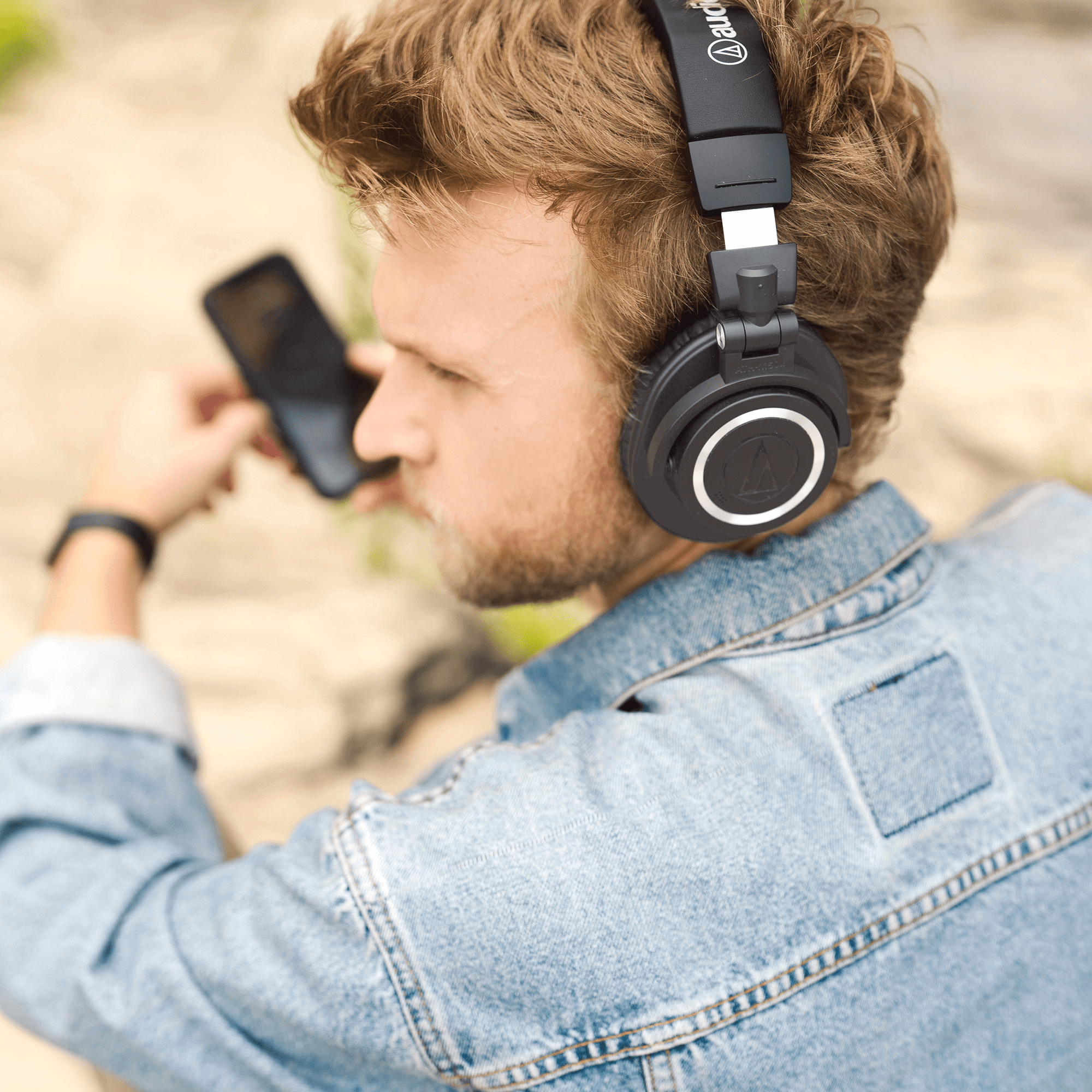 Audio-Technica ATH-M50xBT2: Recommended by audio experts, loved by casual  listeners